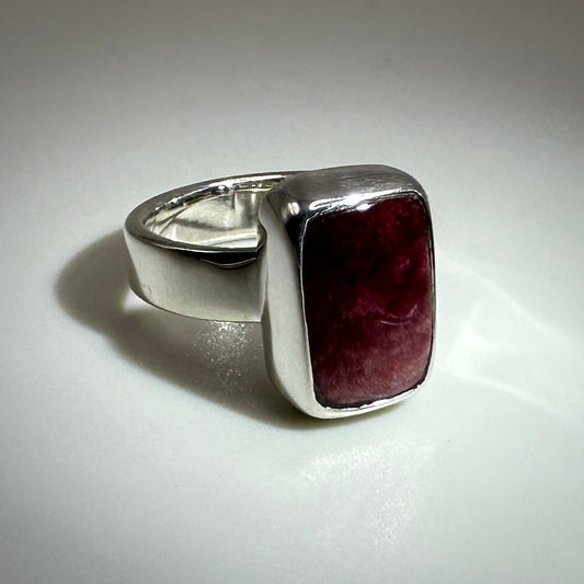Purple Spiny Oyster Shell Sterling Silver Ring size 4.75