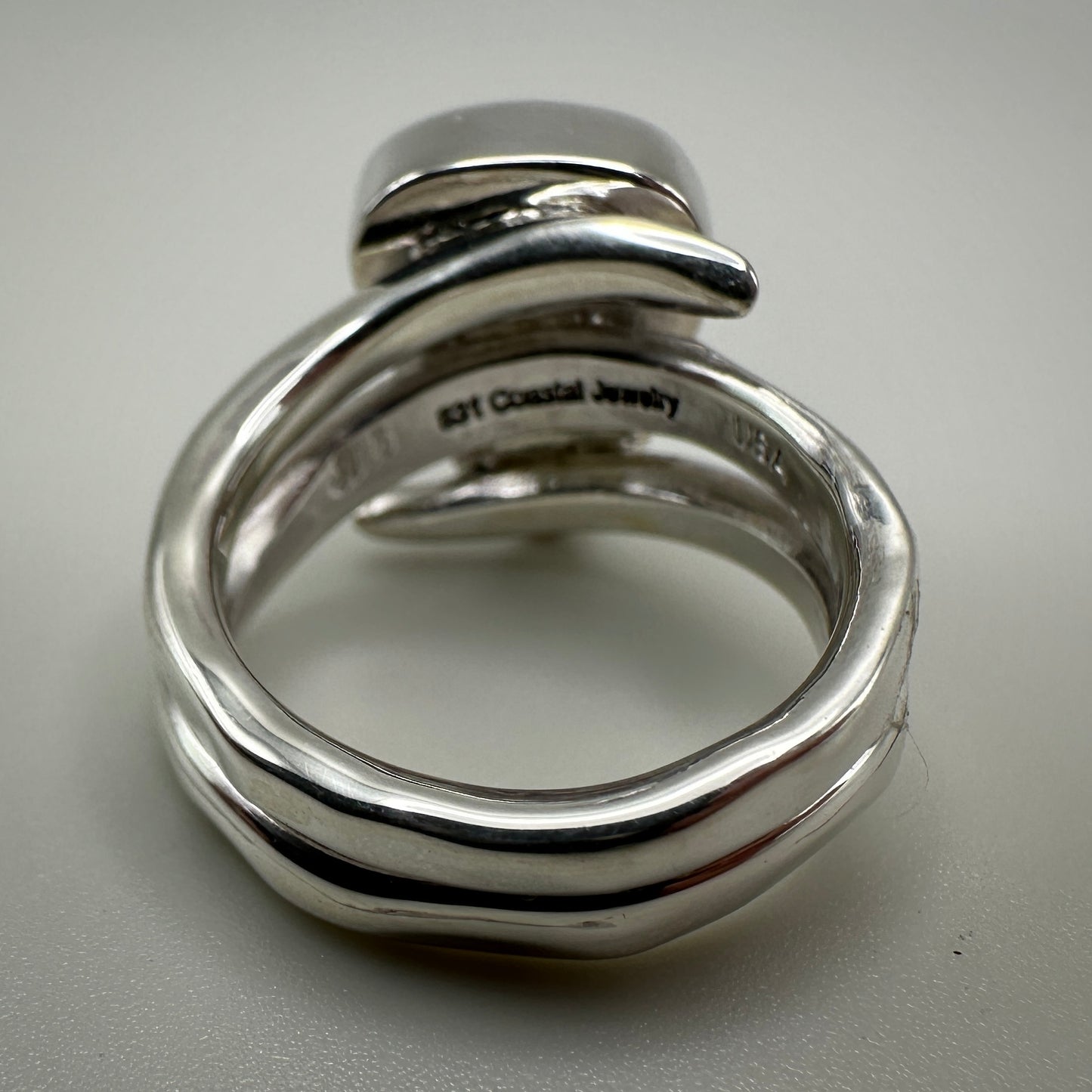 Kingman Red Web Turquoise in Sterling Silver size 8 band