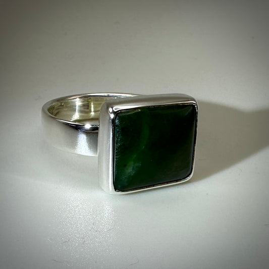 Persian jade Sterling Silver Ring size 10.5 band