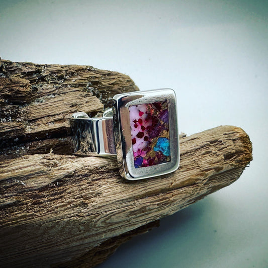 Men's Sterling Silver Ring, inlaid Kingman Turquoise Purple Dahlia