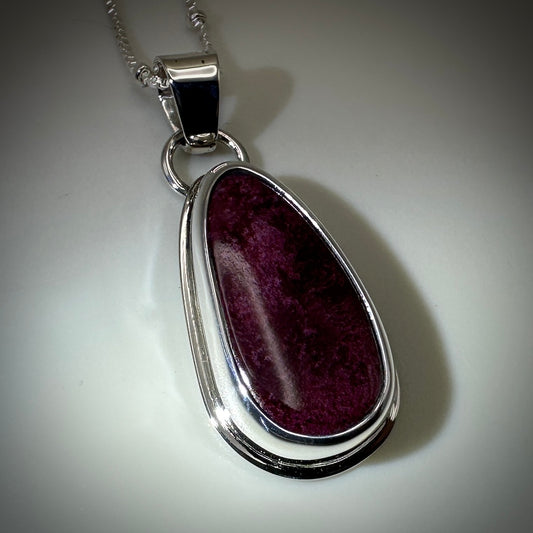 Rare Purple Spiny Oyster Shell Necklace