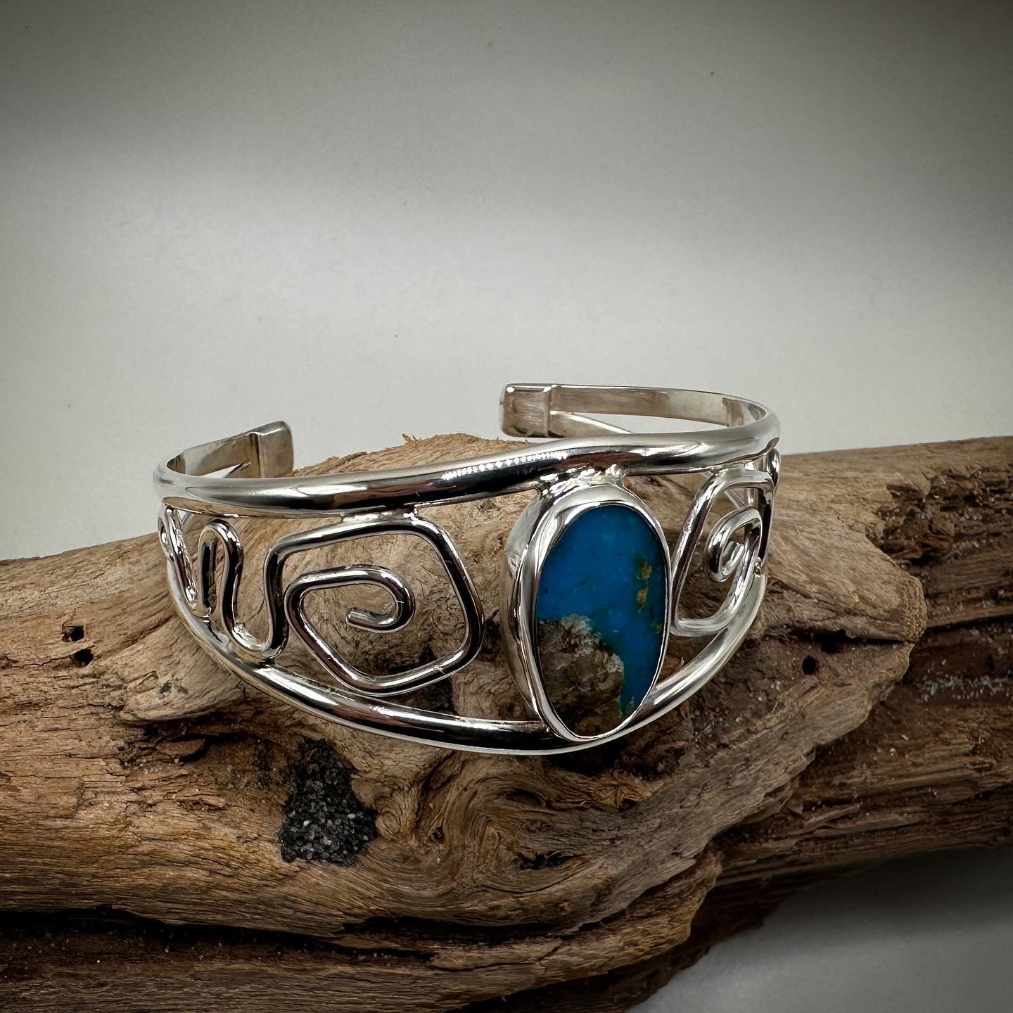 Kingman Turquoise Sterling Silver Cuff Bracelet